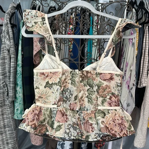 Vestique top NWOT - Picture 7 of 7